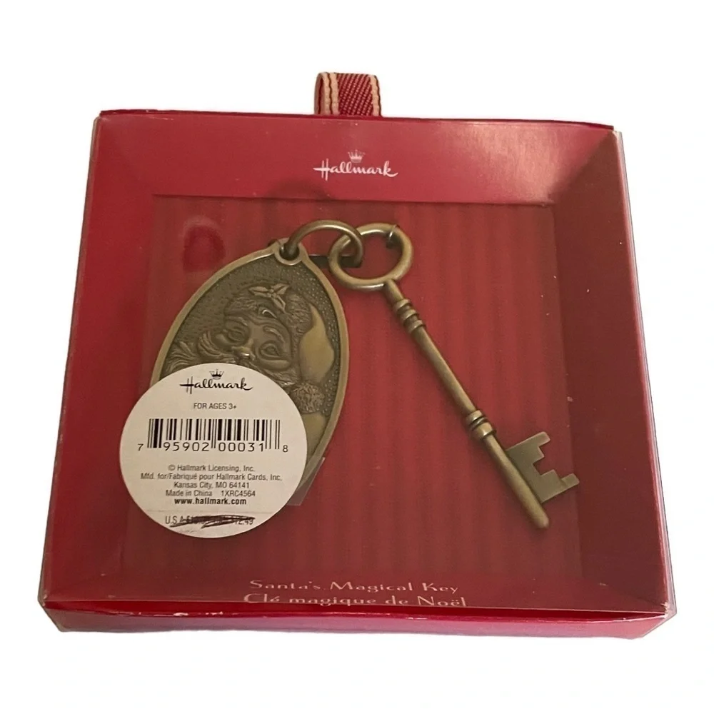 Hallmark Santa’s Christmas Magical Magic Key for Homes Without Chimney